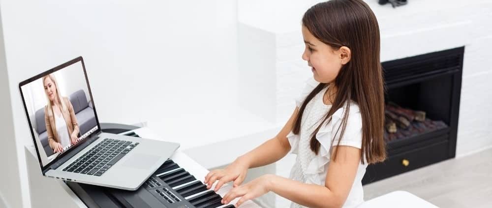 Top Tips for Successful Online Voice Lessons